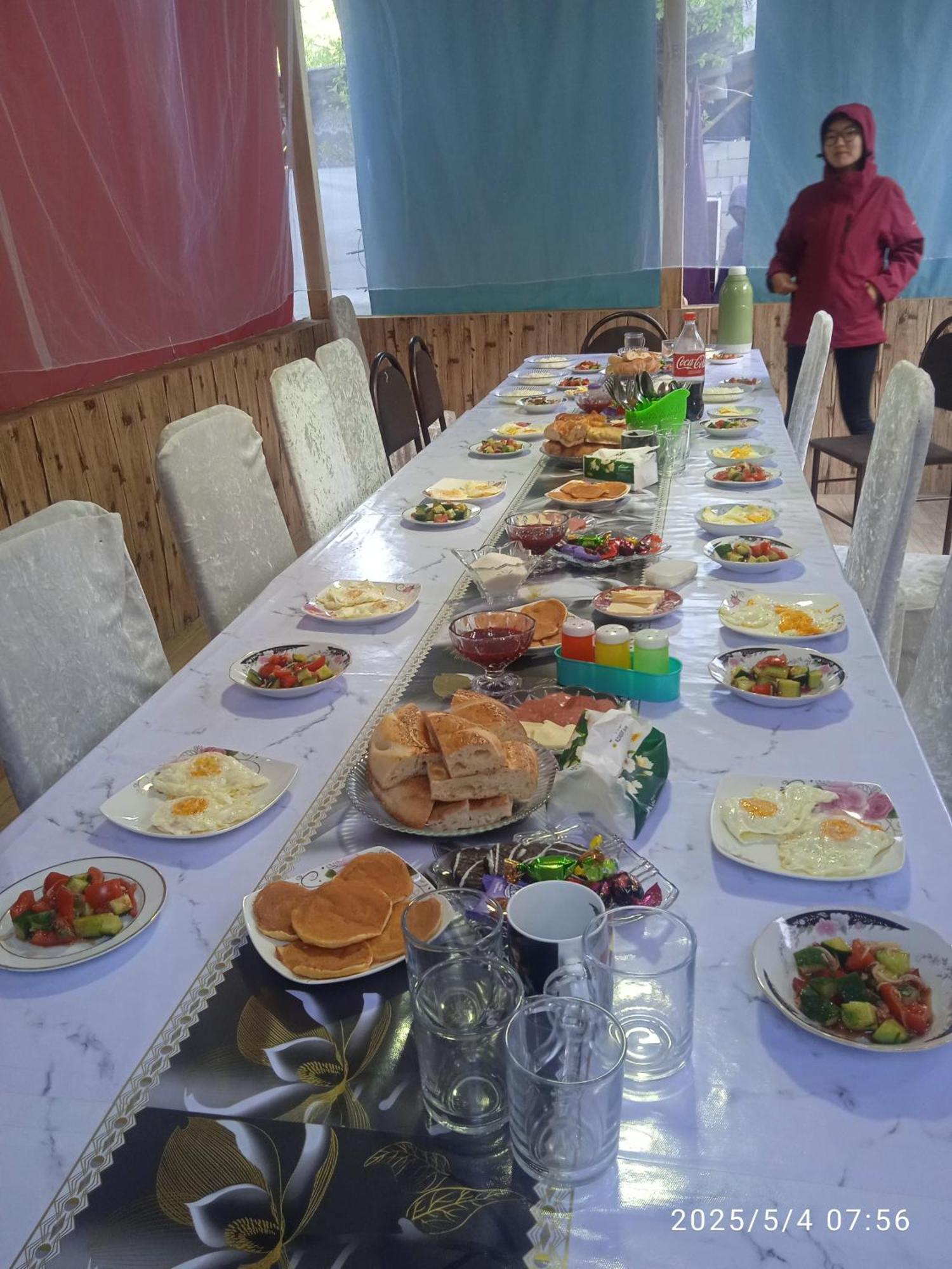 Guest House Kyzyl Alma Arkit ภายนอก รูปภาพ